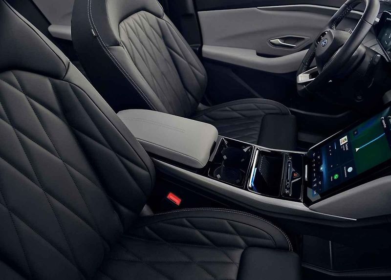 Nový Ford Explorer jsme již mohli vyzkoušet na středočeských silnicích