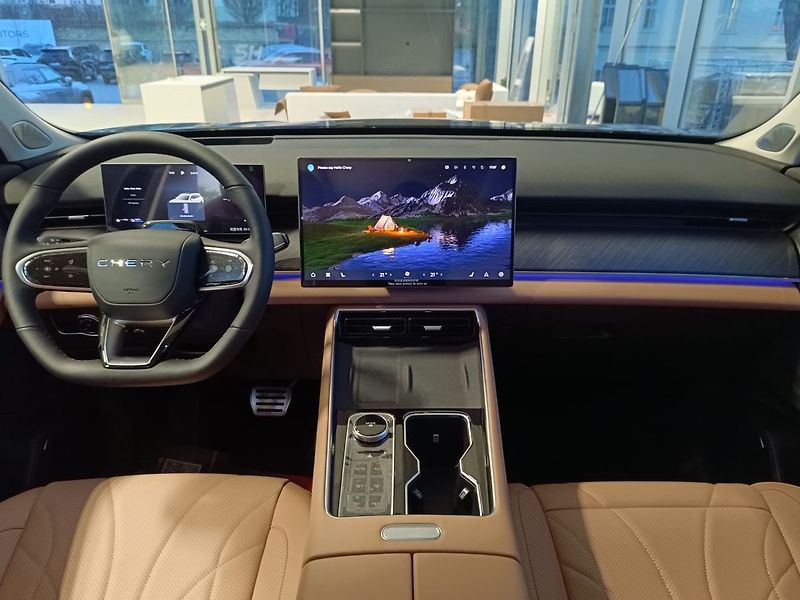 Chery Ostatní (2026) UNIQUE 1.5 TGDI PHEV - fotka 7 z 14