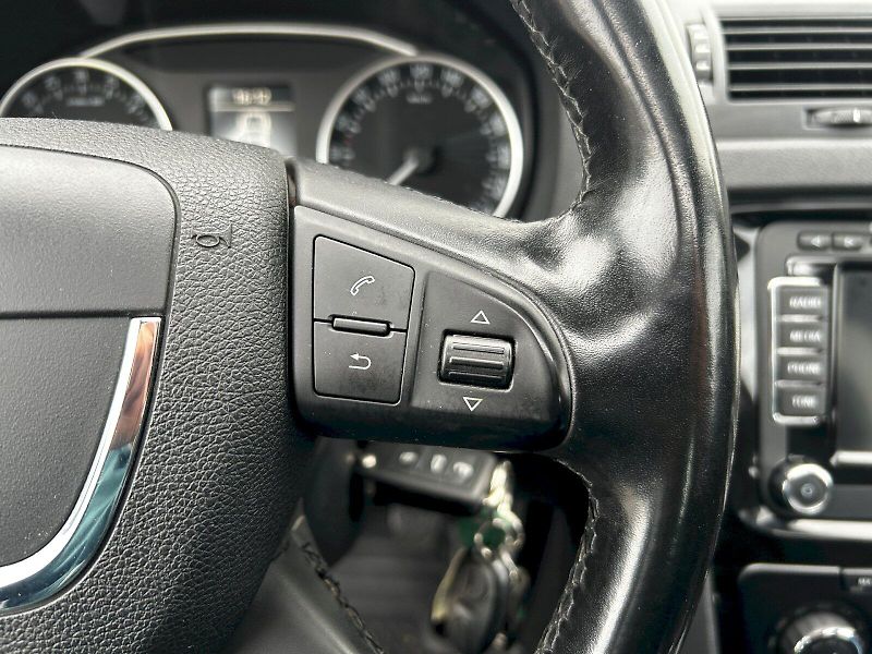 Škoda Octavia (2012) Combi 2.0 TDI 103kW 4x4 MP6 L& - fotka 10 z 33