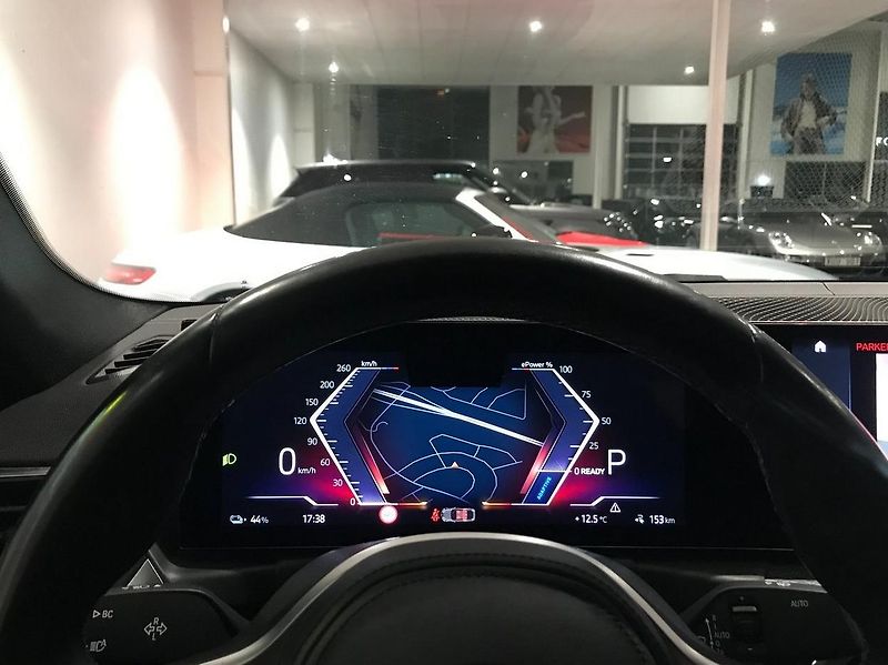 BMW i4 M50 xDrive GC MSport h/k - fotka 6 z 18
