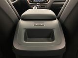 Volvo XC60 B4 AWD DARK PLUS AUT  - náhled 32