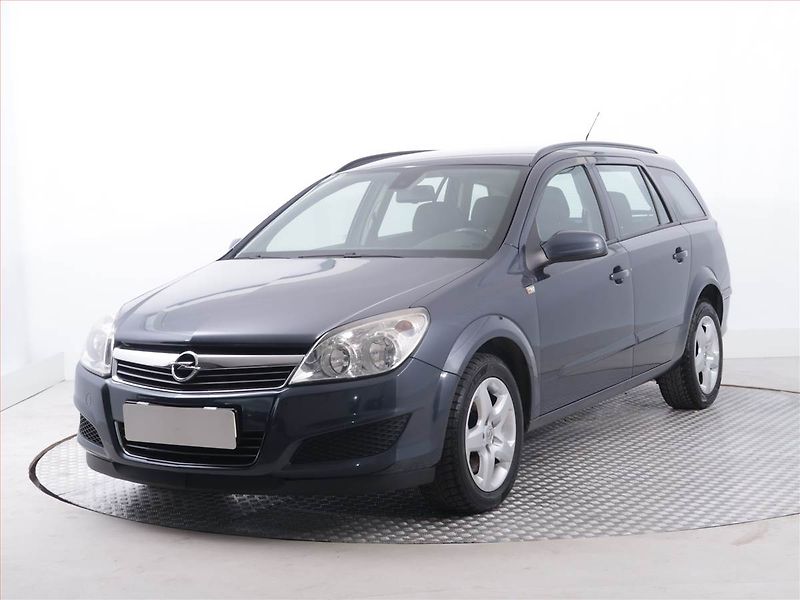 Opel Astra (2007) 1.7 CDTI, Serv.kniha - fotka 2 z 17