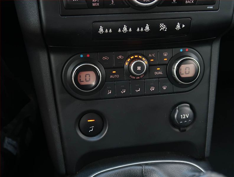 Nissan Qashqai (2009) 1.5 dCi, po STK, Tažné - fotka 17 z 19