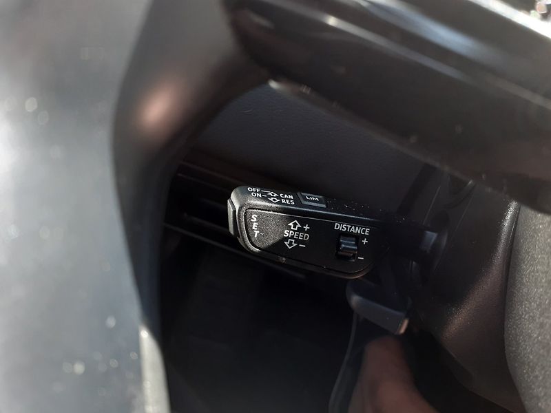 Audi A6 (2020) 3.0 TDi MILD - Hybrid 4x4 - fotka 11 z 41