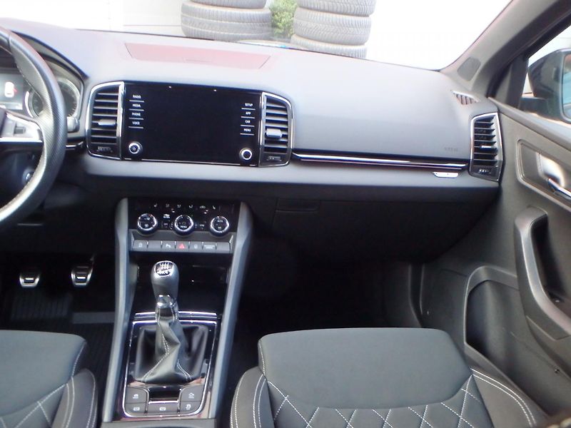 Škoda Karoq (2019) Sport Line 2.0 TDI 4x4,Panoram - fotka 18 z 28