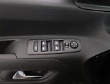 Opel Combo (2020) Maxi Enjoy 1.2 Turbo, 7Míst - náhled 22