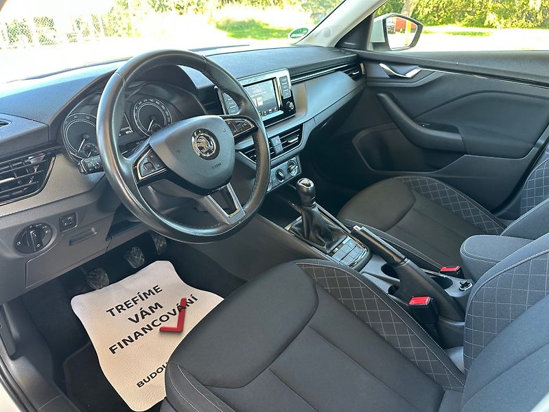 Škoda Kamiq (2020) 1.0TSi 85kW,APP,LED,SERVISOVÁN - fotka 8 z 16