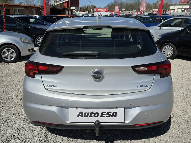 Opel Astra (2018) 1.4 T, ČR, AC, výhřev sed. - fotka 5 z 20