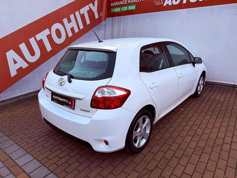 Toyota Auris 1.6 Valvematic, ČR - fotka 6 z 22