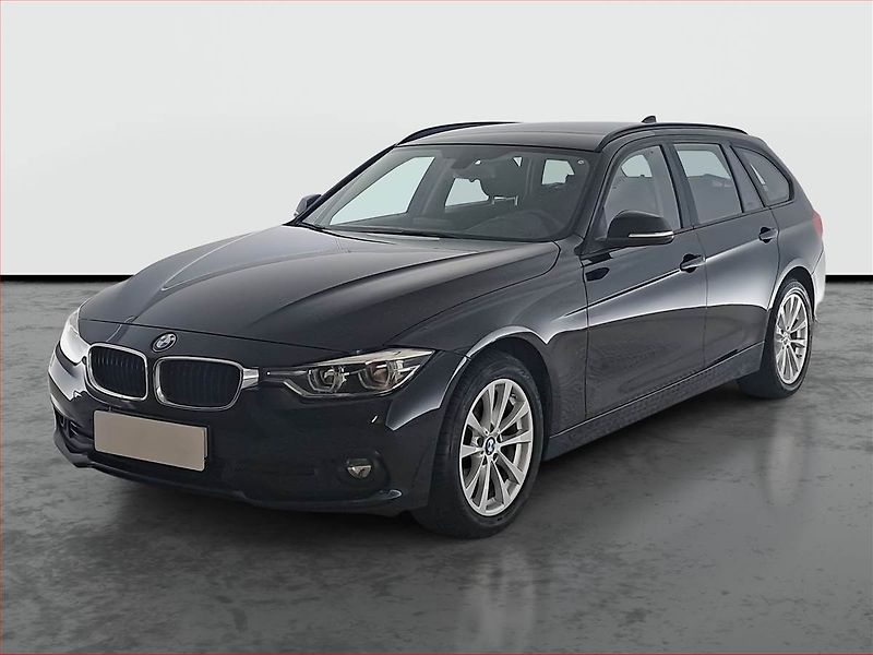 BMW Řada 3 (2018) 318 d, Serv.kniha, Tempomat - fotka 2 z 18