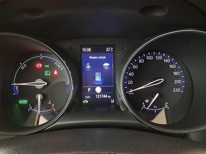 Toyota C-HR (2023) 1.8 Hybrid - fotka 11 z 16