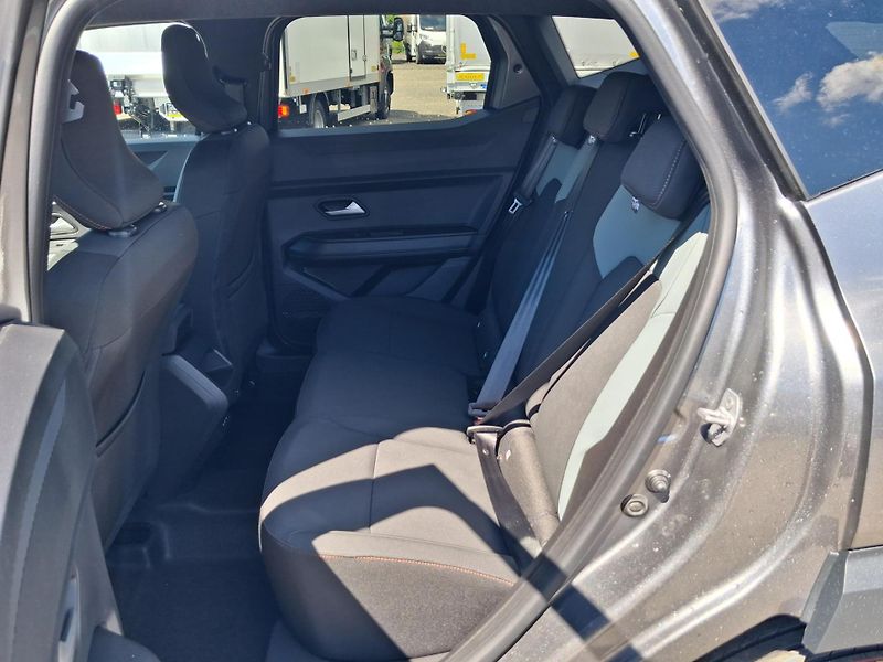 Dacia Duster (2026) Extreme mild hybrid 140   - fotka 20 z 22