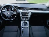Volkswagen Passat 1.4TSI AUT TAŽNÉ SERVISKA LED - náhled 23