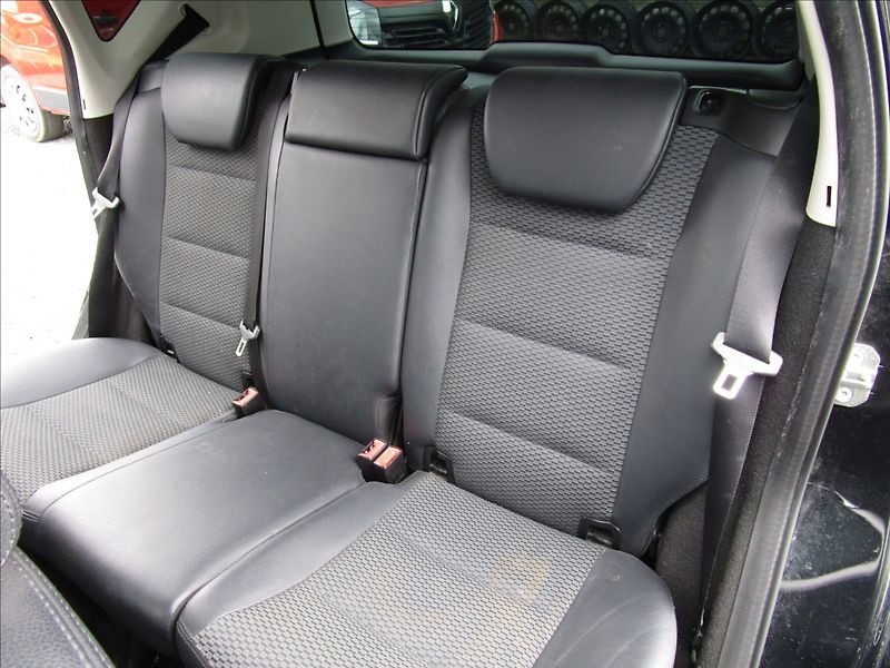 Mercedes-Benz Třídy A A160,  Klima - fotka 27 z 39