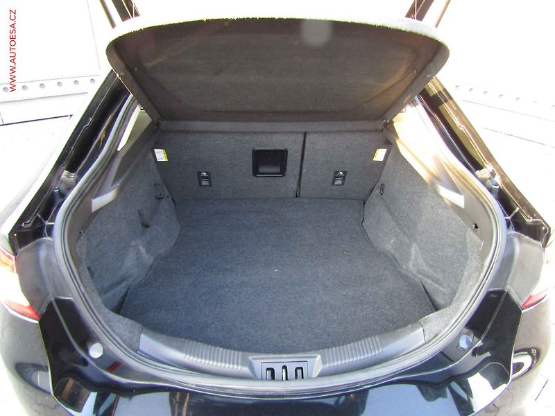 Ford Mondeo (2018) 2.0 TDCi, Automat, navi - fotka 7 z 21