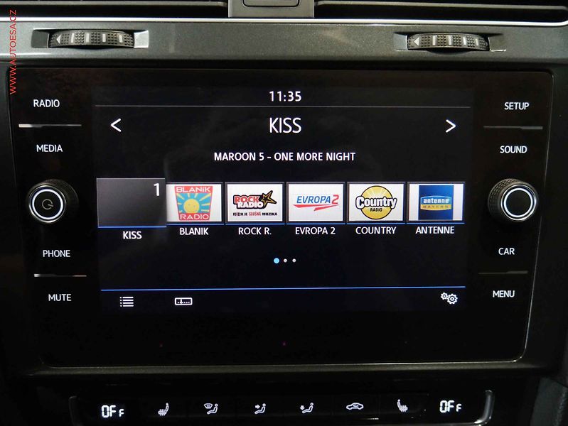 Volkswagen Golf (2017) 1.4TSi, 2.maj,ČR, Navi, LED - fotka 12 z 21