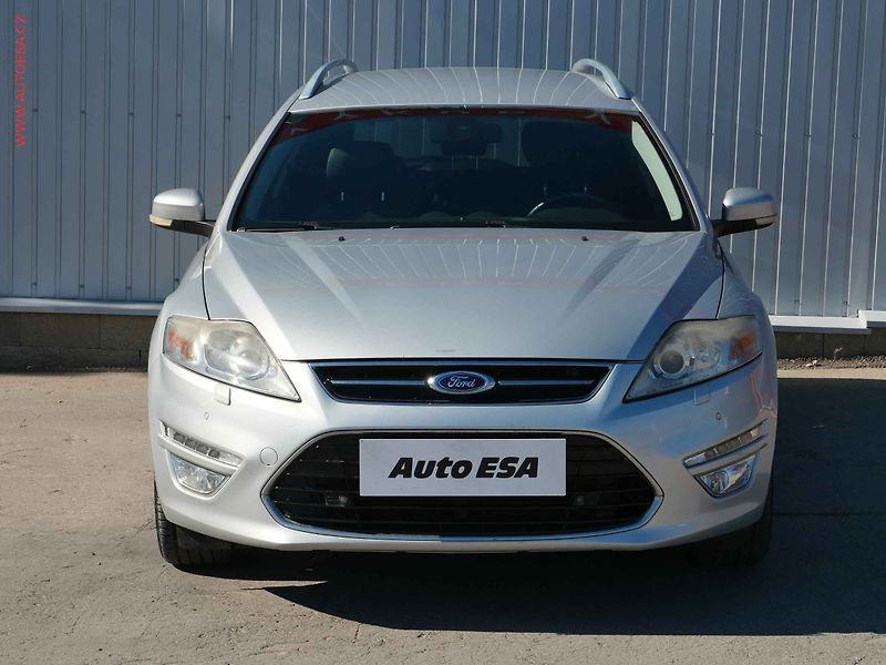 Ford Mondeo (2010) 2.0 TDCI, AT, navi, xenon - fotka 2 z 21