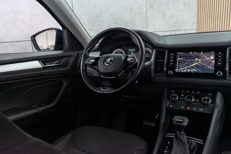 Škoda Kodiaq 2.0 TDI DSG*KAMERA*ACC*DPH - fotka 8 z 36