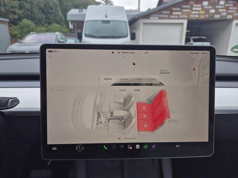 Tesla Model Y RWD 220kw TZ 92,5 % - fotka 32 z 48