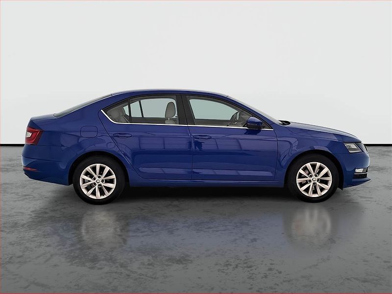 Škoda Octavia (2018) 1.0 TSI, Tempomat - fotka 6 z 19