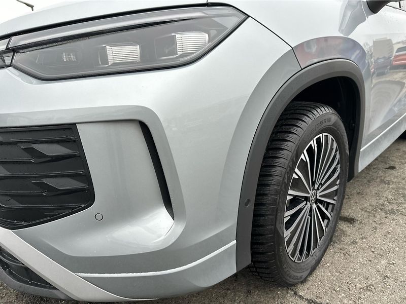 Volkswagen Tayron (2025) People 1,5 eTSI 110 kW mHEV - fotka 13 z 25