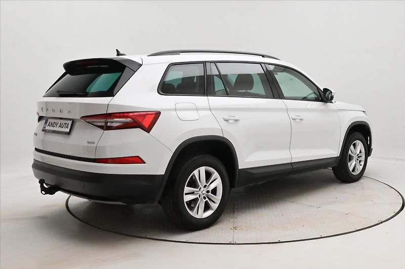 Škoda Kodiaq 2,0 TDI 110kW DSG 4x4 TAŽNÉ Zá - fotka 5 z 33