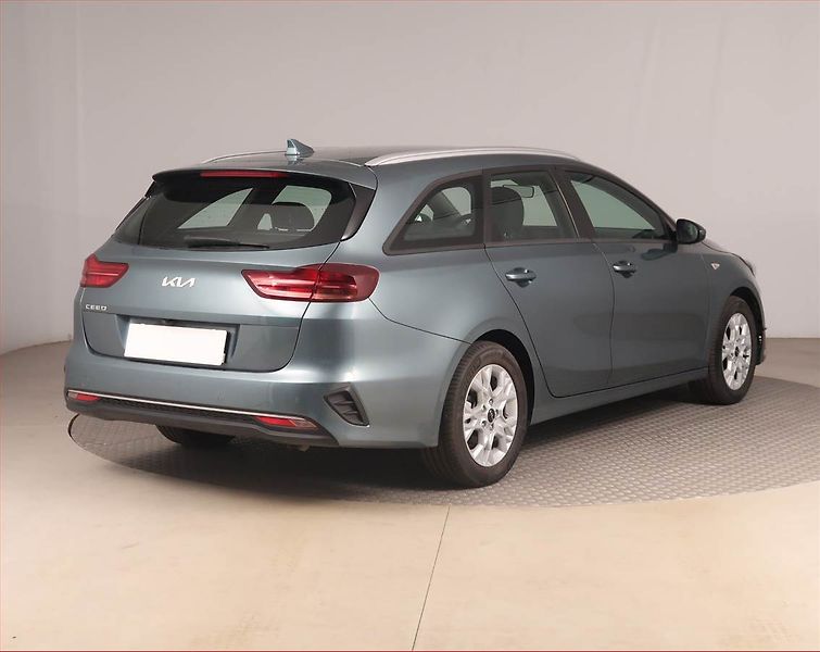 Kia Ceed (2023) Spin 1.0 T-GDI, SPIN, DPH - fotka 5 z 19
