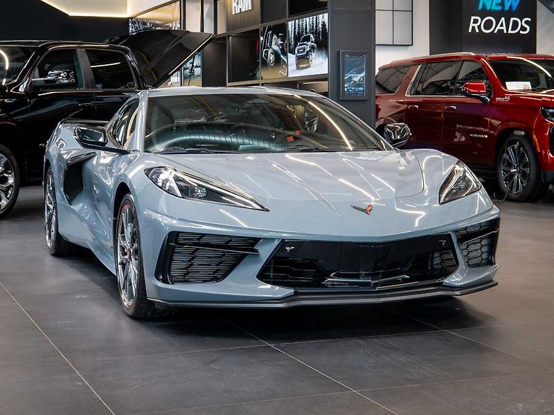 Chevrolet Corvette (2024) 6.2 Stingray C8 3LT Z51 Coupe - fotka 9 z 39