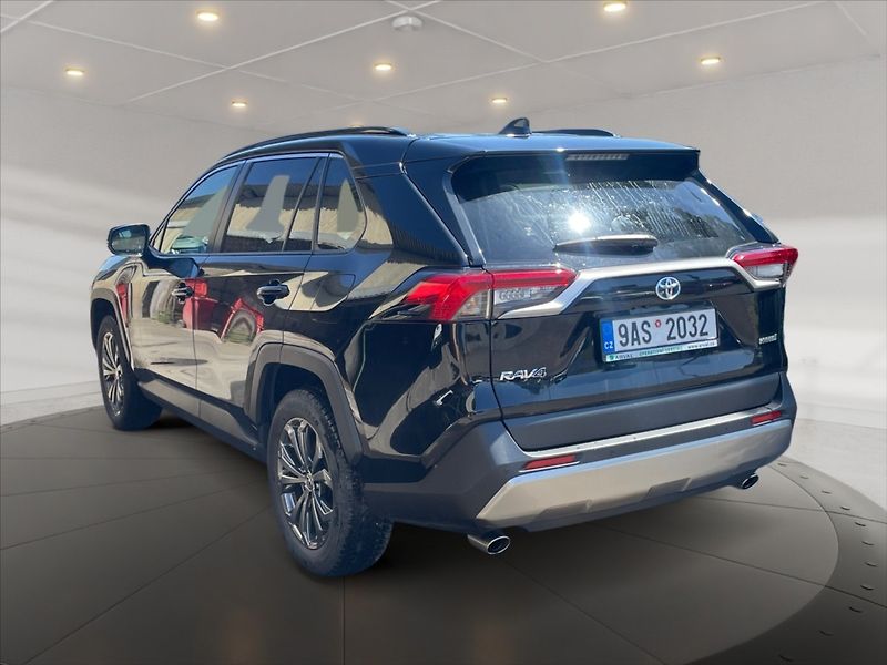 Toyota RAV4 2,5 Hybrid Comfort 4WD AT - fotka 4 z 11