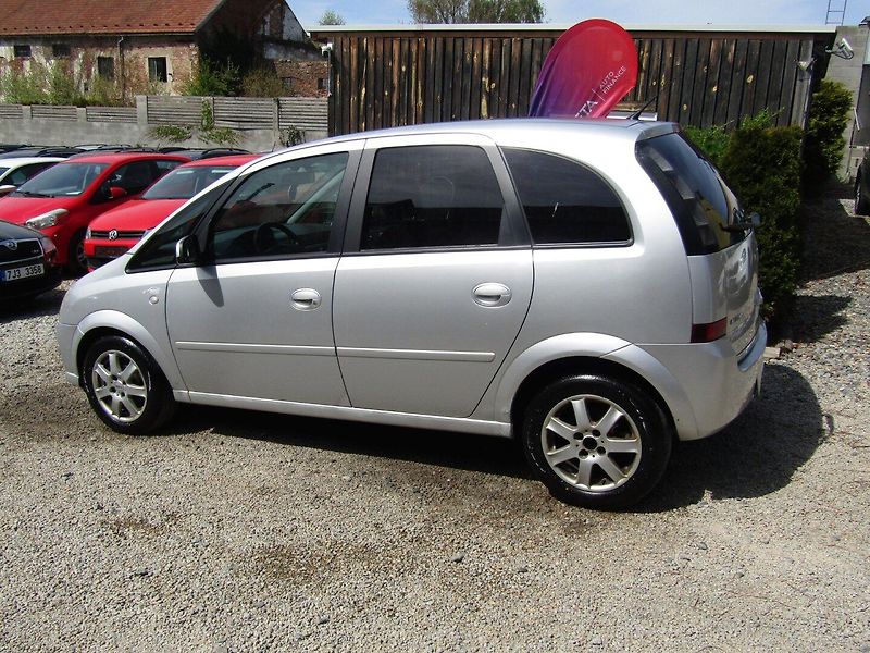 Opel Meriva (2006) 1.6 16v KLIMA FUNKČNÍ - fotka 4 z 32