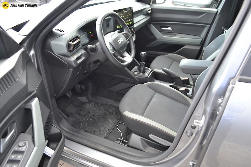 Dacia Duster EXTREME TCE 130 4x4 - fotka 22 z 58