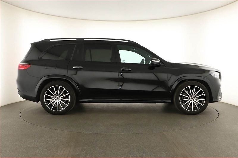 Mercedes-Benz GLS (2026) 450 4MATIC, AMG, VZDUCH - fotka 6 z 21