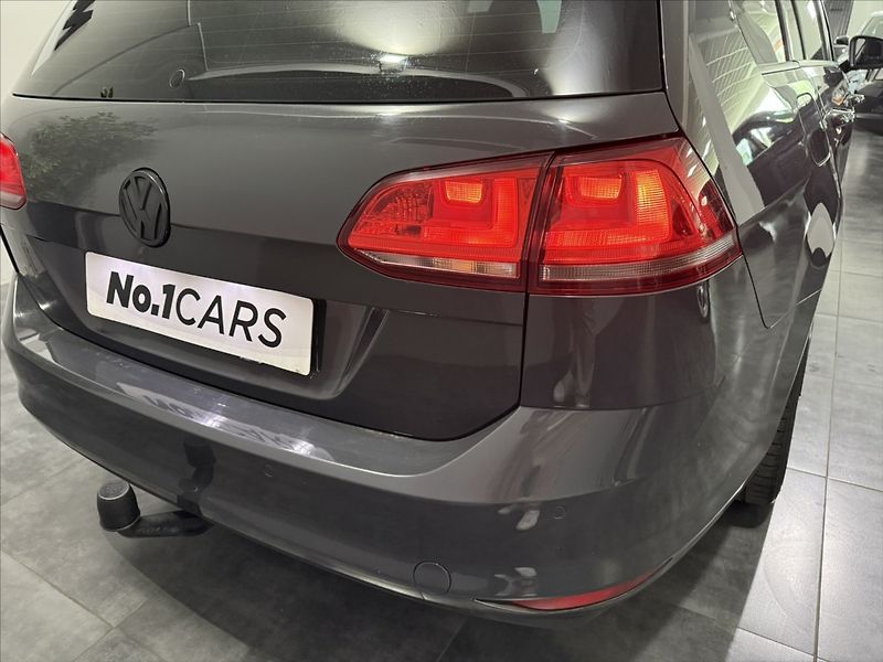 Volkswagen Golf 2,0   TDI 110KW NAVI SPORT ALU - fotka 25 z 45