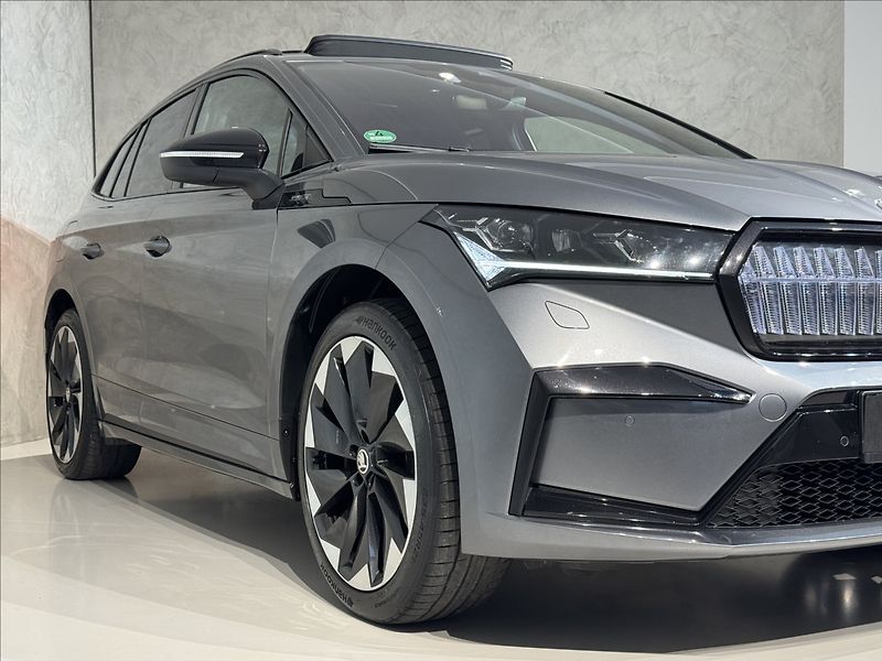 Škoda Enyaq 80 Sportline Matrix Tepelko - fotka 6 z 50