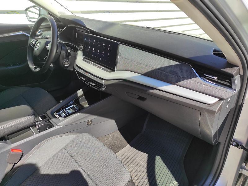 Škoda Octavia 1,5TGI G-Tec DSG, Style, ČR - fotka 8 z 49
