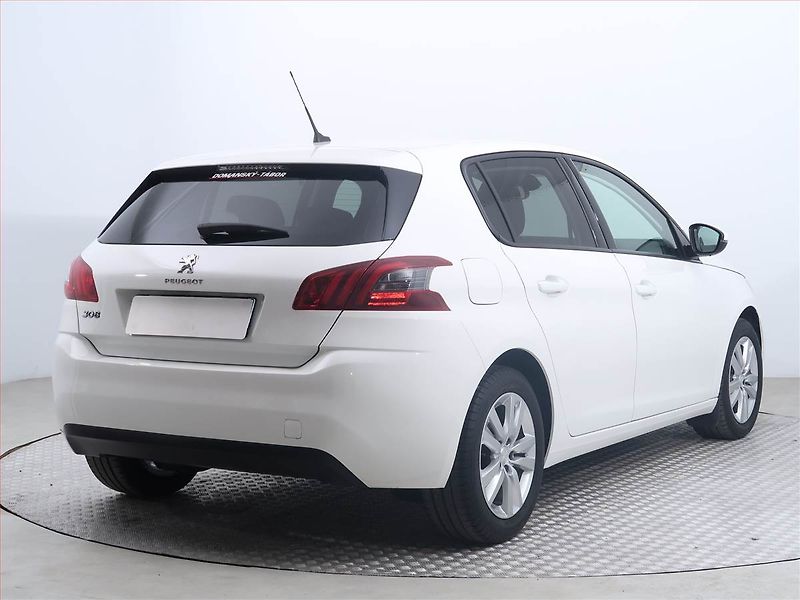 Peugeot 308 (2019) 1.2 PureTech, ČR,1.maj - fotka 5 z 17