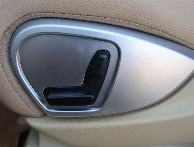 Mercedes-Benz Třídy M (2007) ML 350 , 4X4, Automat - fotka 18 z 20
