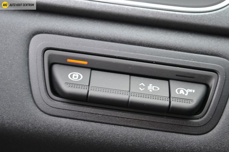 Renault Captur Techno TCe 90 - fotka 45 z 50