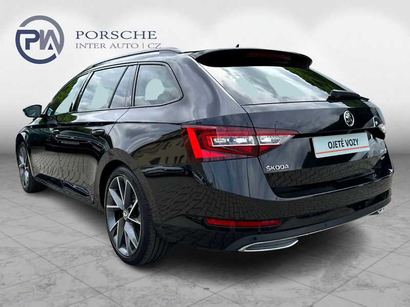 Škoda Superb Sportline 2.0 TDI DSG 4x4 - fotka 4 z 30