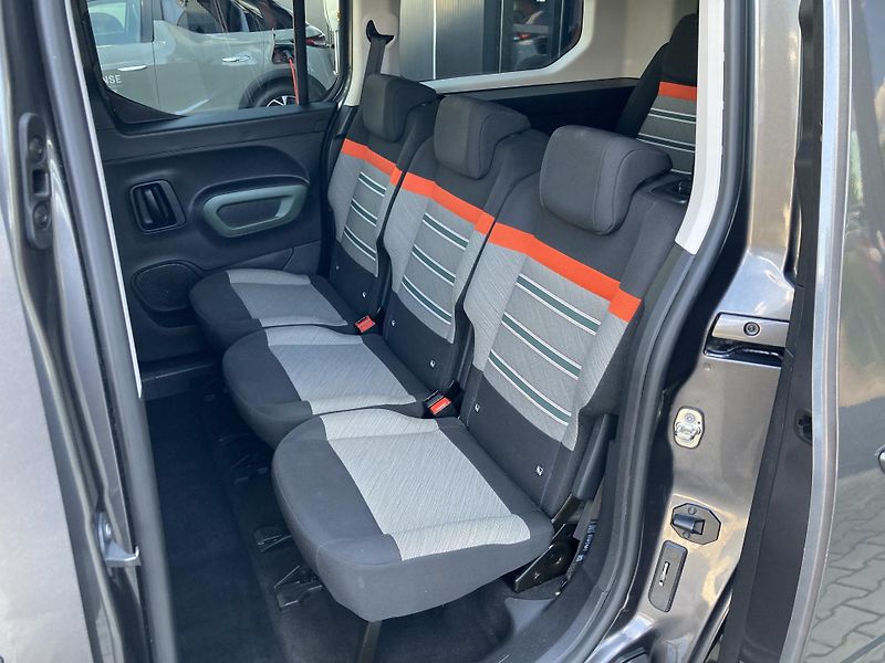 Citroën Berlingo XTR XL 1.5 BlueHDi 96 kW - fotka 5 z 22