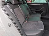 Škoda Superb 2,0 TDI SportLine Combi DSG - náhled 12