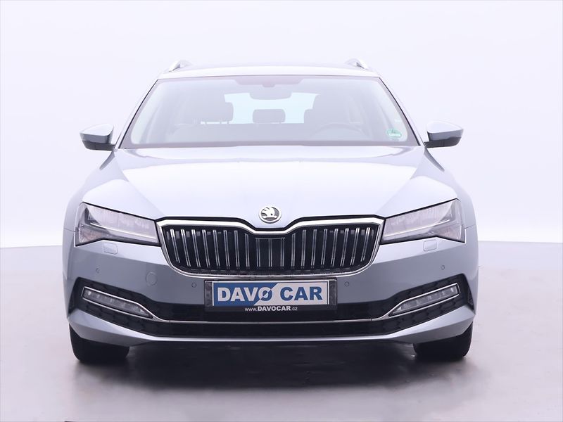 Škoda Superb 2,0 TDI DSG 4x4 CZ Style DPH - fotka 2 z 32