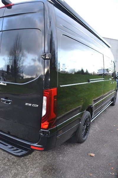 Mercedes-Benz Sprinter 319 Camper Family - fotka 50 z 51