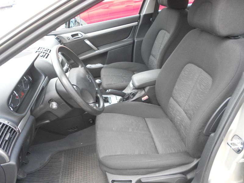 Peugeot 407 (2006) 1,8i 16v původ ČR - fotka 8 z 10
