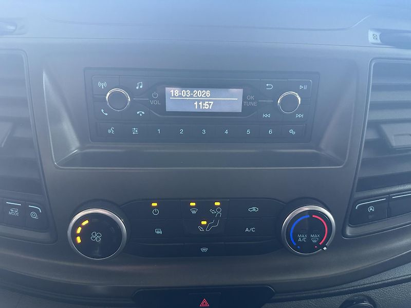 Ford Transit Custom Trend 320 L2 2.0 EB 130k DCiV - fotka 20 z 22