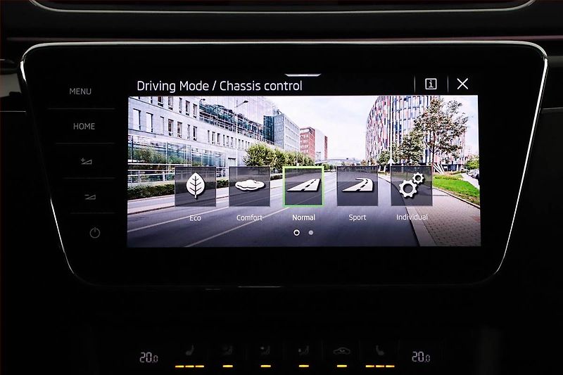 Škoda Superb (2021) Laurin&Klement iV 1.4 TSI PHEV - fotka 18 z 26