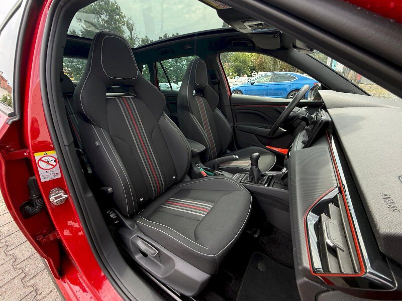 Škoda Kamiq (2025) 1.0 TSI 85 kW Monte Carlo - fotka 21 z 23