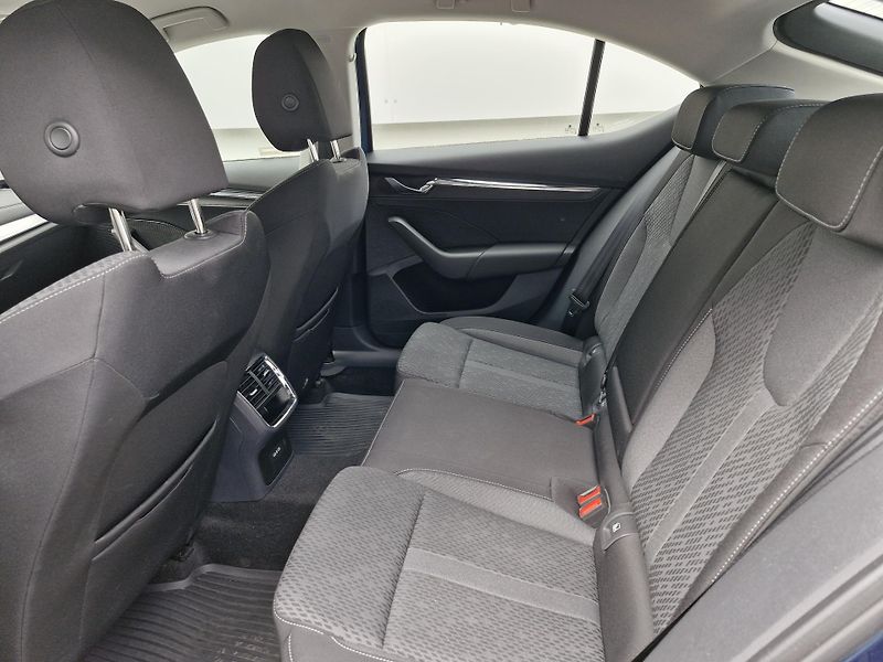 Škoda Octavia  IV Style 2,0 TDI (85 kW) M - fotka 10 z 10