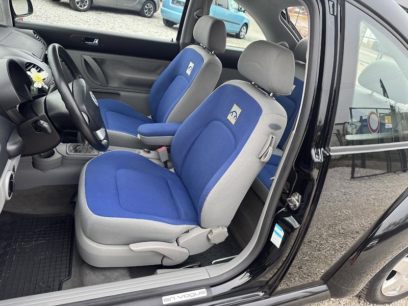 Volkswagen New Beetle (2002) 1.6MPi(75KW)EDITION - fotka 14 z 27