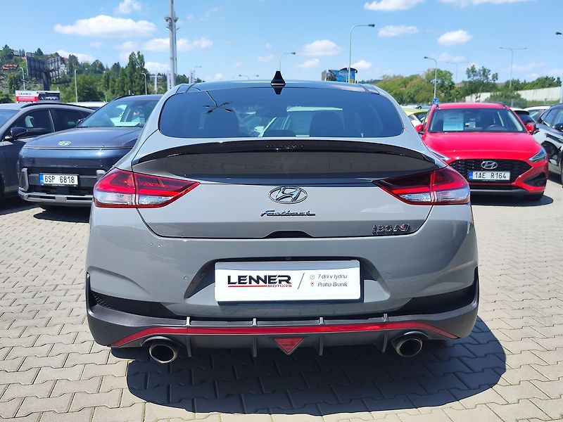 Hyundai i30 2.0 T-GDi/202kW N Performace - fotka 6 z 38